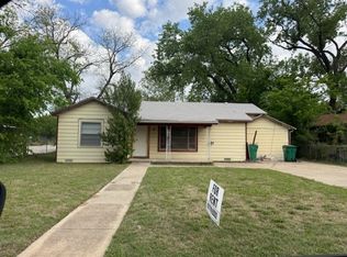 1321 W Frey St, Stephenville, TX 76401