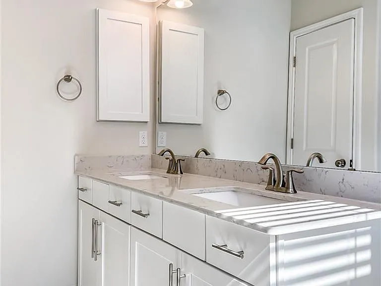 309 Cyril Dr — Photo 16