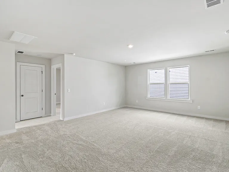 146 Lockwood Dr — Photo 22