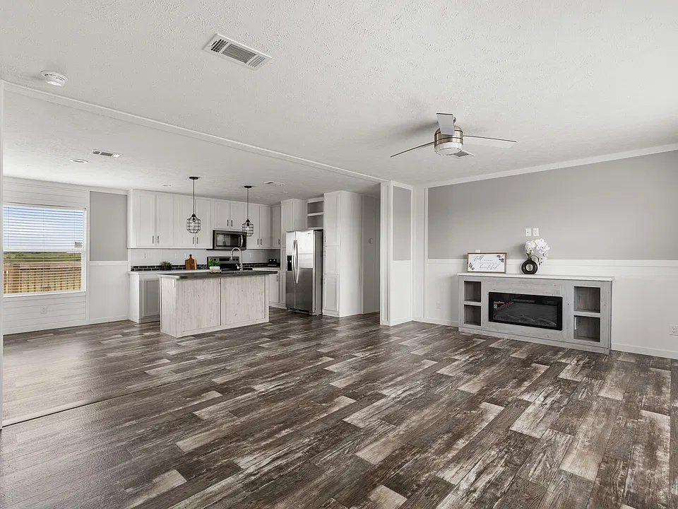 1017 Saltgrass Dr