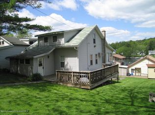 124 1st St, Lake Winola, PA