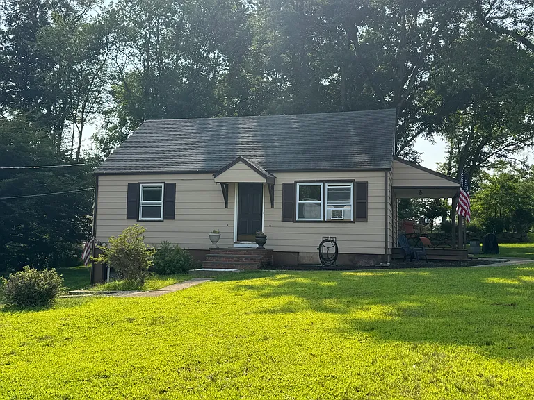 13 Dock Rd — Photo 2