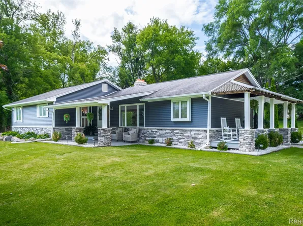 4418 N Gale Rd, Davison, MI 48423