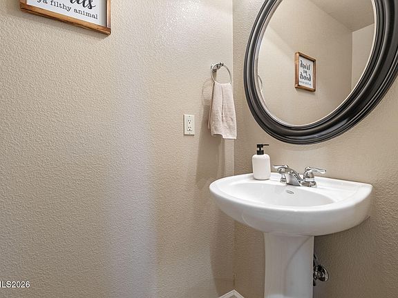 5th image of 11017 Lamour Ln