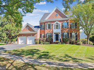 18307 Crestmount Rd, Boyds, MD 20841