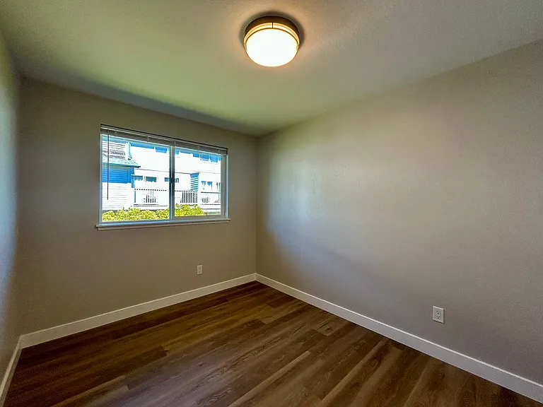 207 Dorn 8-plex — Photo 15