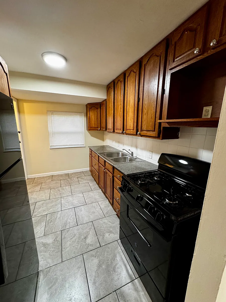 Building Photo - 228 Dundee Cir