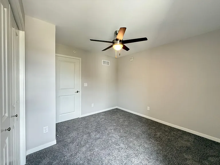141 Clark Dr SW #2 — Photo 22