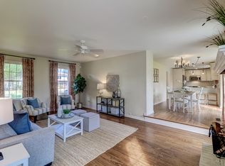 673 Pelzer Dr, Mount Pleasant, SC 29464