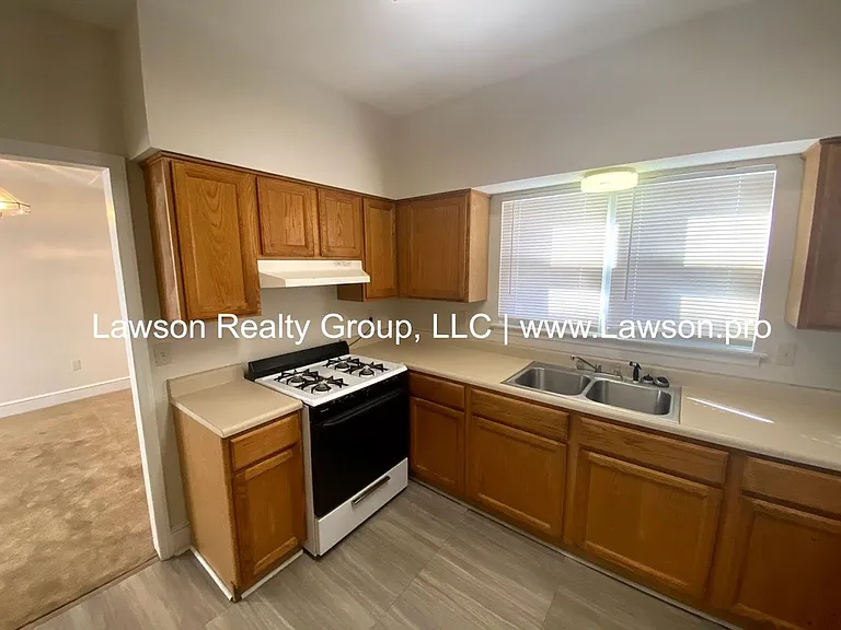 813 Gilmer Ave NW — Photo 13