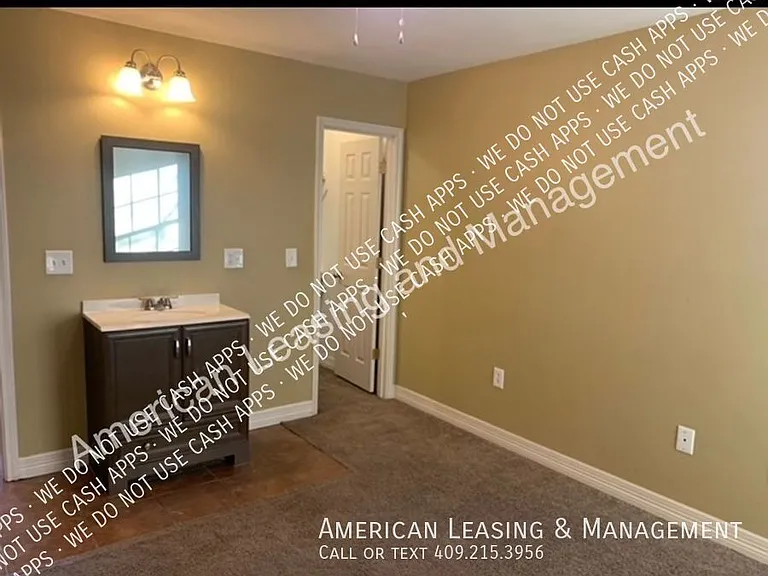 800 Treadwell Ave — Photo 9
