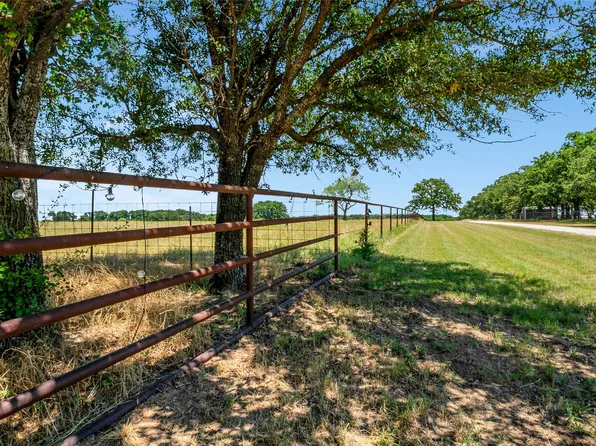 198 Private Road 1648, Chico, TX 76431