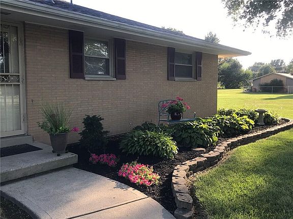 3rd image of 5100 David Dr
