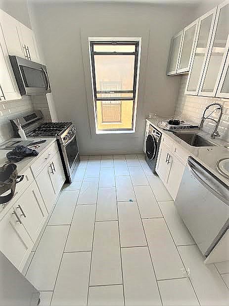 1st image of 20-59 29th St #3A