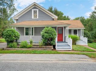 125 E Wallum Lake Rd, Pascoag, RI 02859