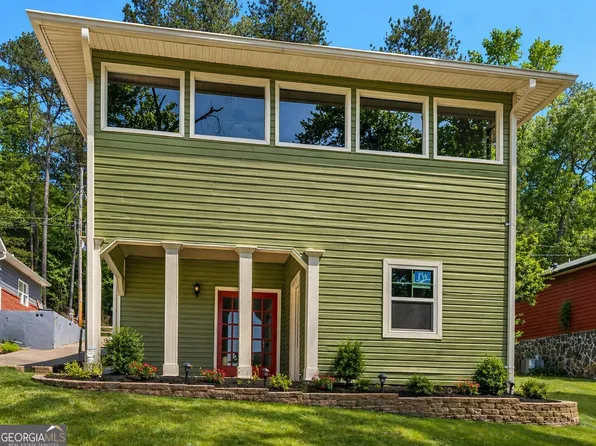 2298 E Lake Dr NE, Conyers, GA 30012