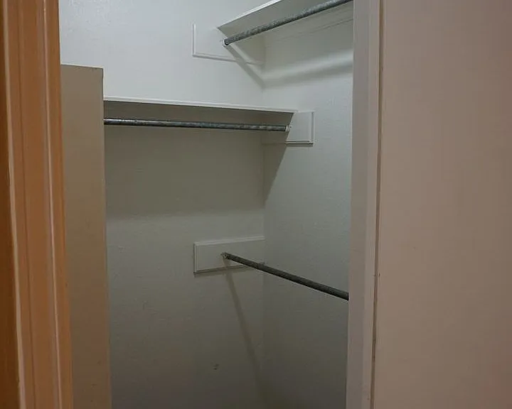 1104 Homestead Dr — Photo 12
