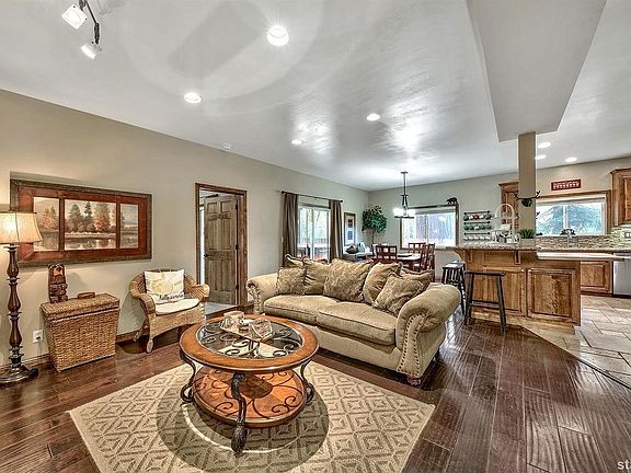 1st floor kitchen and family room