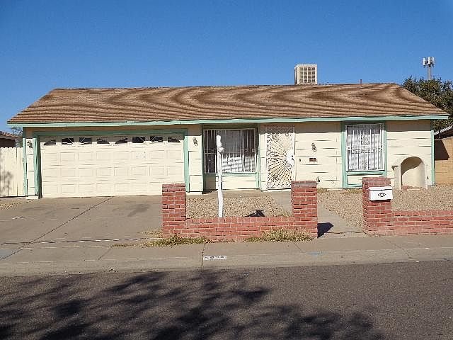 1st image of 5934 W Roanoke Ave