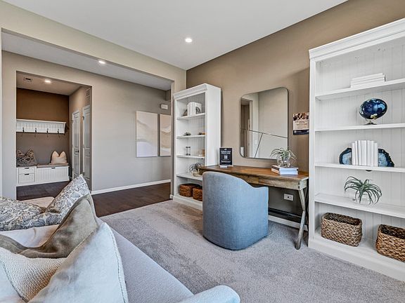 Flex Room Home Office