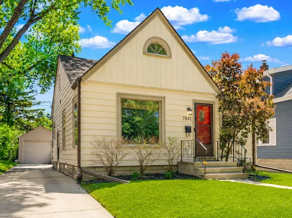 7841 W Lorraine PLACE, Milwaukee, WI 53222