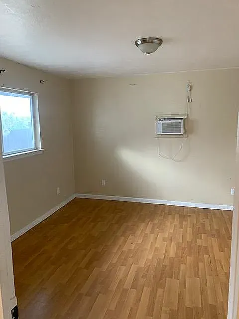 2 bed, 692 sqft, $1,700 — Photo 4