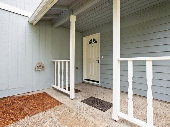 2nd image of 1605 Sulky Dr SE #A-b