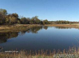 9201 W Callahan Creek Rd #R, Harrisburg, MO 65256