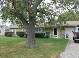 410 W Webster St, Coleman, MI 48618