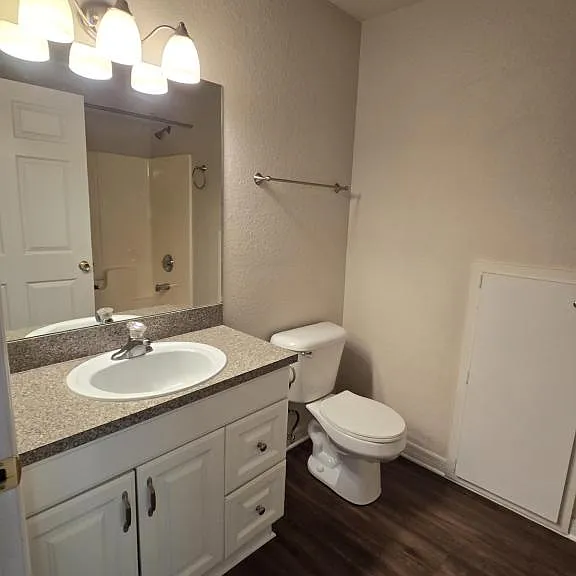 1344 London Ave — Photo 7