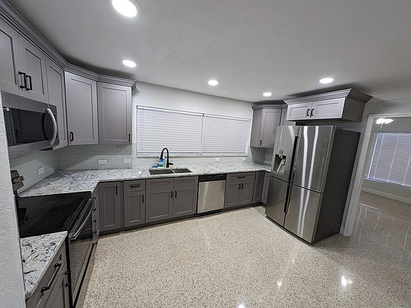 Kitchen + Bonus Room