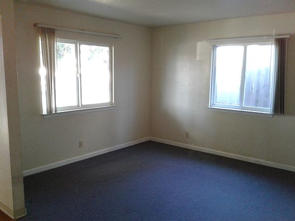 5th image of 2707 Aida Ave