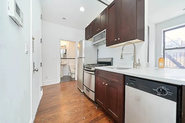 Rented by Living New York | media 6