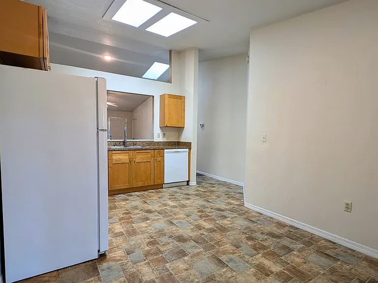 7447 Mead Dr #7445 — Photo 6