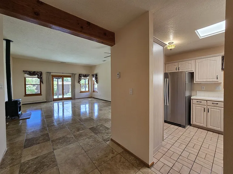 2874 Plaza Amarilla — Photo 4