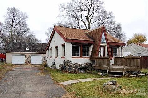 1st image of 3140 Fisher Ave