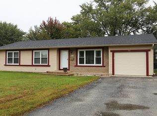 506 Exmoor Rd, Elk Grove Village, IL 60007