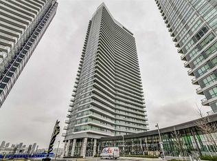 117 McMahon Dr #2207, Toronto, ON M2K 0E4