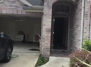 10518 Rustling Villas Ln, Houston, TX 77075