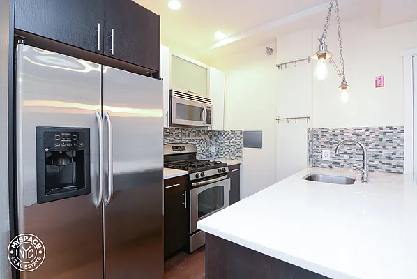 Rented by MySpaceNYC | media 2