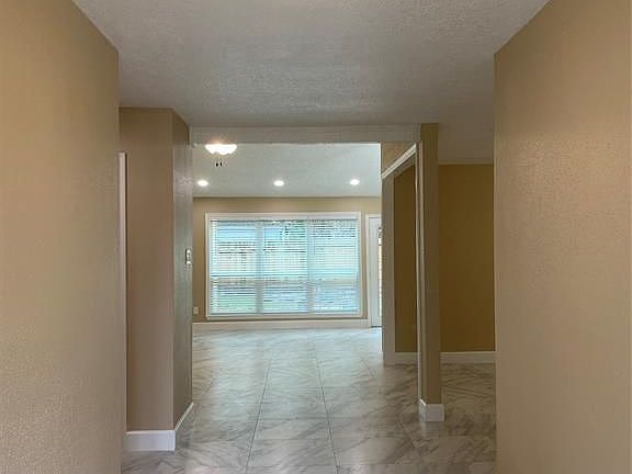 4th image of 15814 Dunmoor Dr