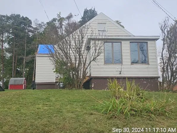162 Queens Rd, Saint Marys, PA 15857