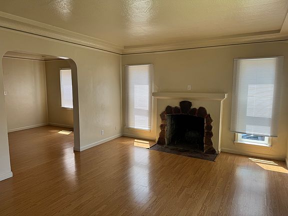 2nd image of 1620 Fern Pl