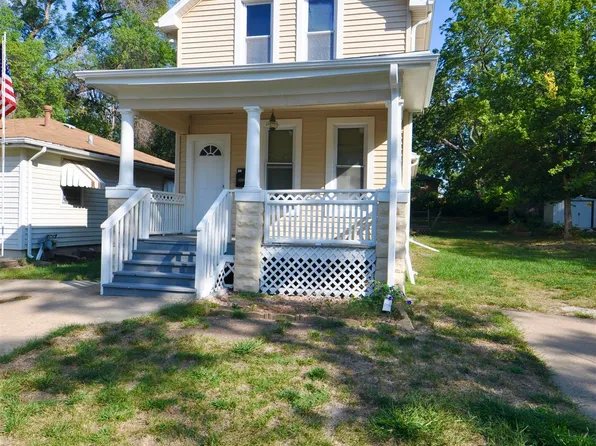 1210 Stillwater Ave, Lincoln, NE 68502