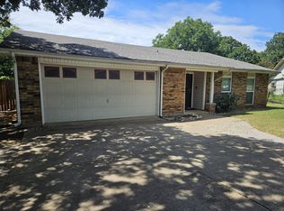 3621 Aspenwood Dr, Bedford, TX 76021