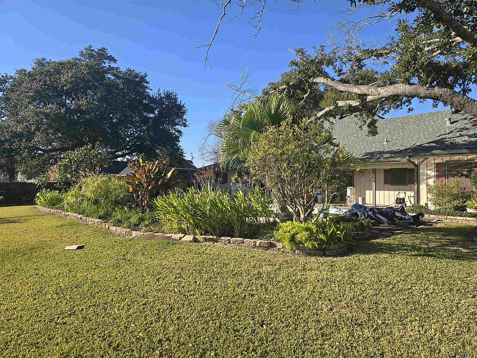 2nd image of 211 Senator Ln
