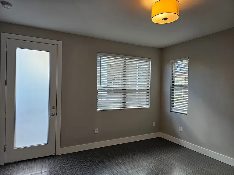 1106 E Weber Dr #1004 — Photo 4