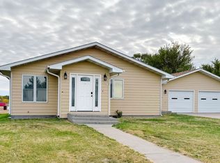 221 S Arikaree, Imperial, NE 69045