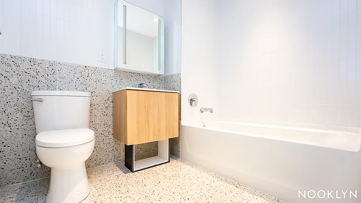 Rented by Nooklyn NYC LLC | media 40