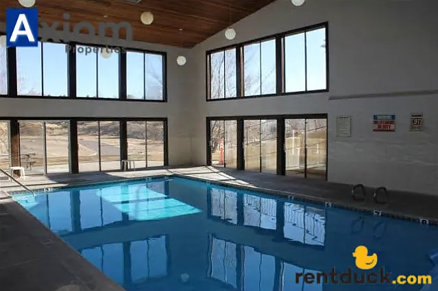 Fairway Estates Condominiums — Photo 16